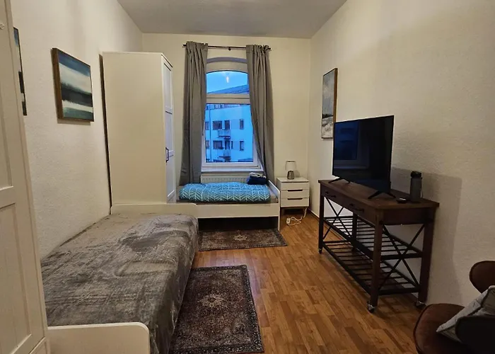 Апартаменты Ideal Fuer Monteure Apartmenthaus 1-2 Mit Kueche, Waschmaschine, Bad, Wifi, Flat Tv Usw